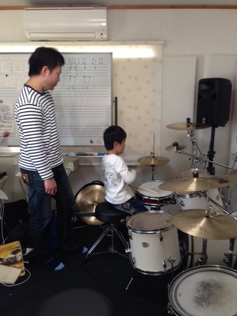 姫路にある子供が通えるドラム教室は なるせ音楽教室 です S Drum